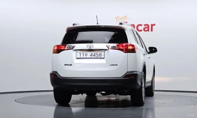 RAV4