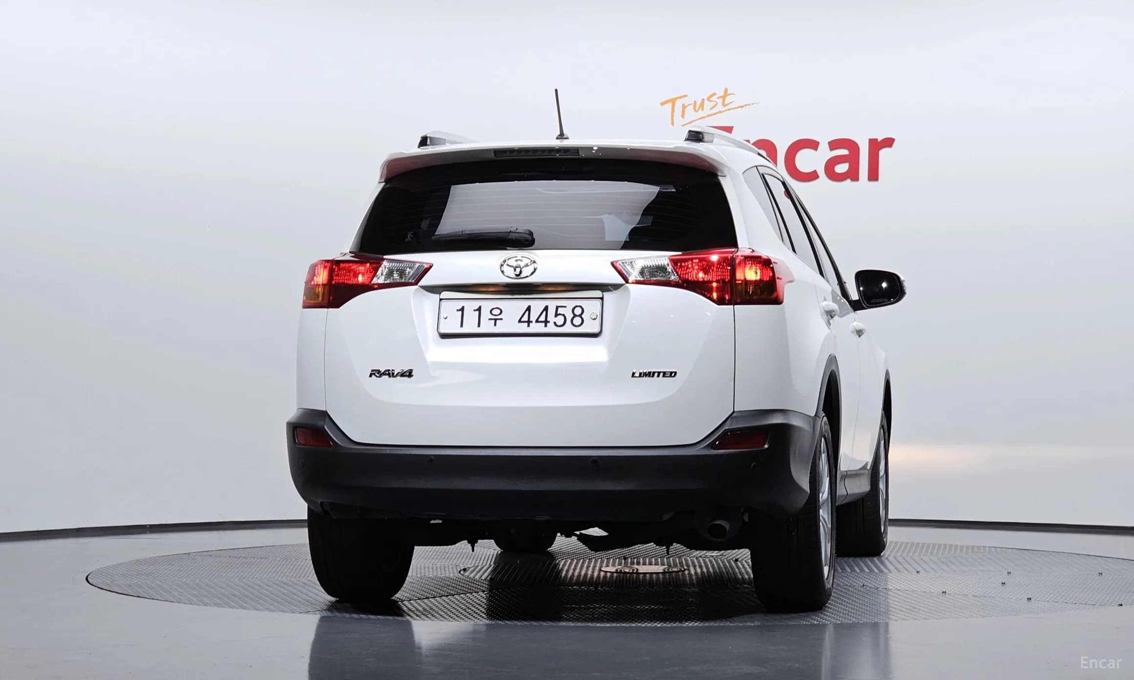 RAV4
