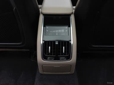 S90