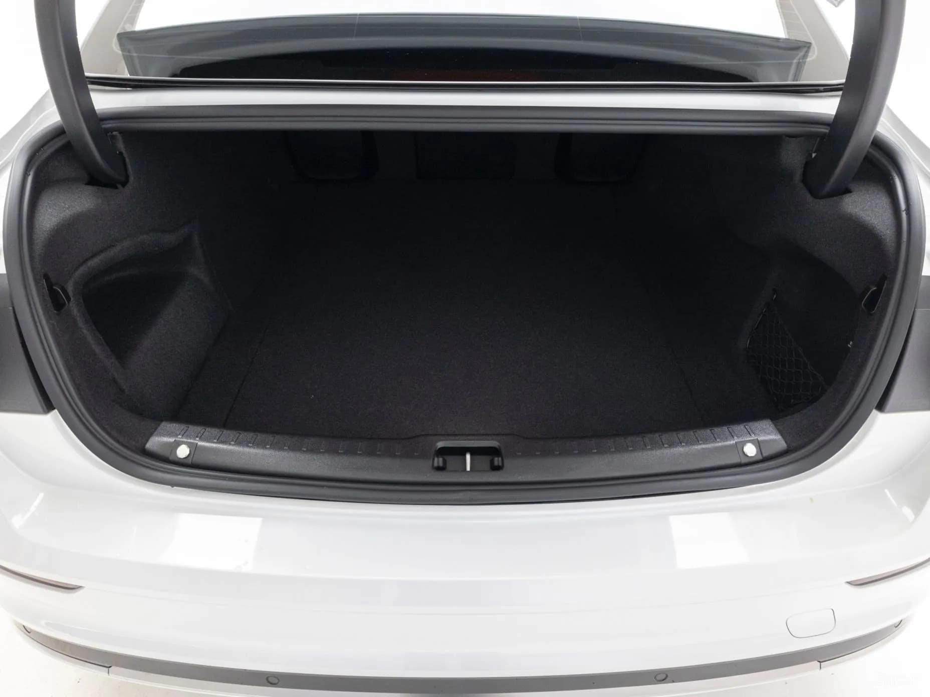 S90