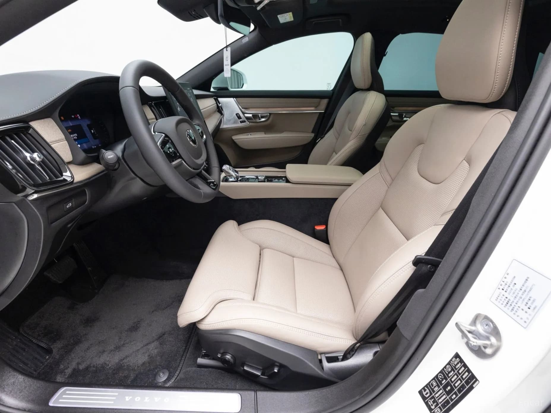 S90
