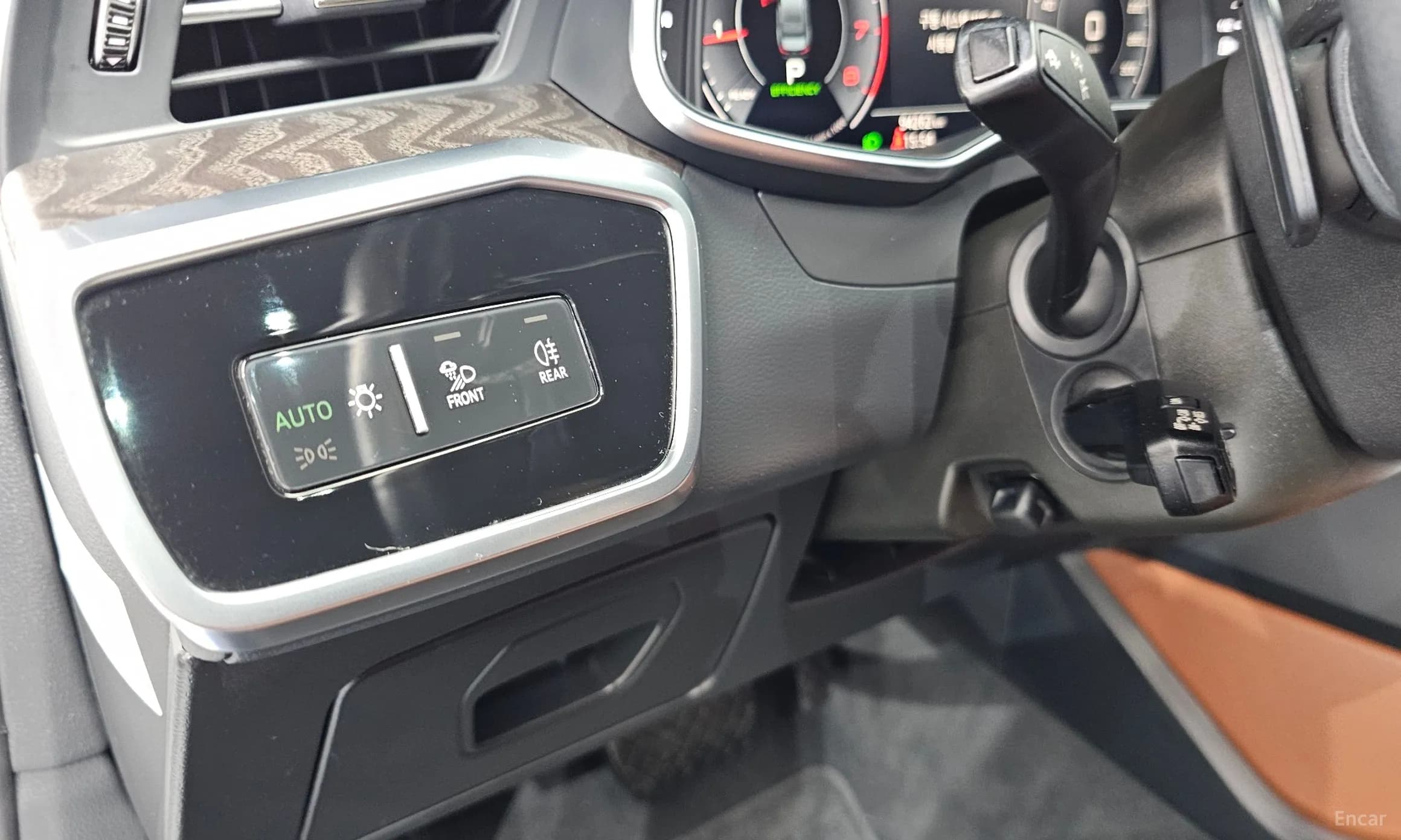 A6 (C8)