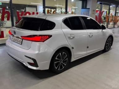 CT200h