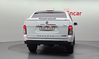 Korando Sports