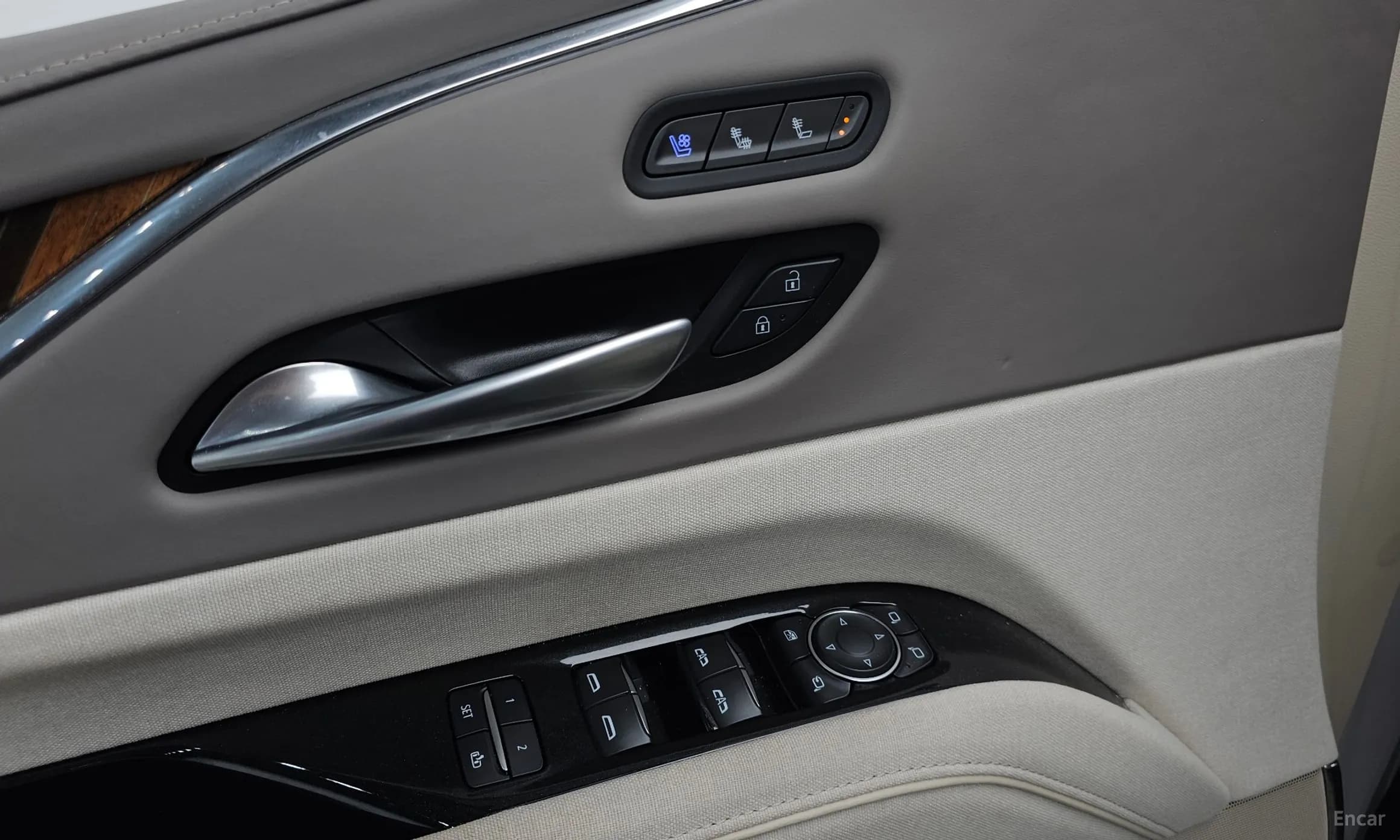 Escalade 5th Generation