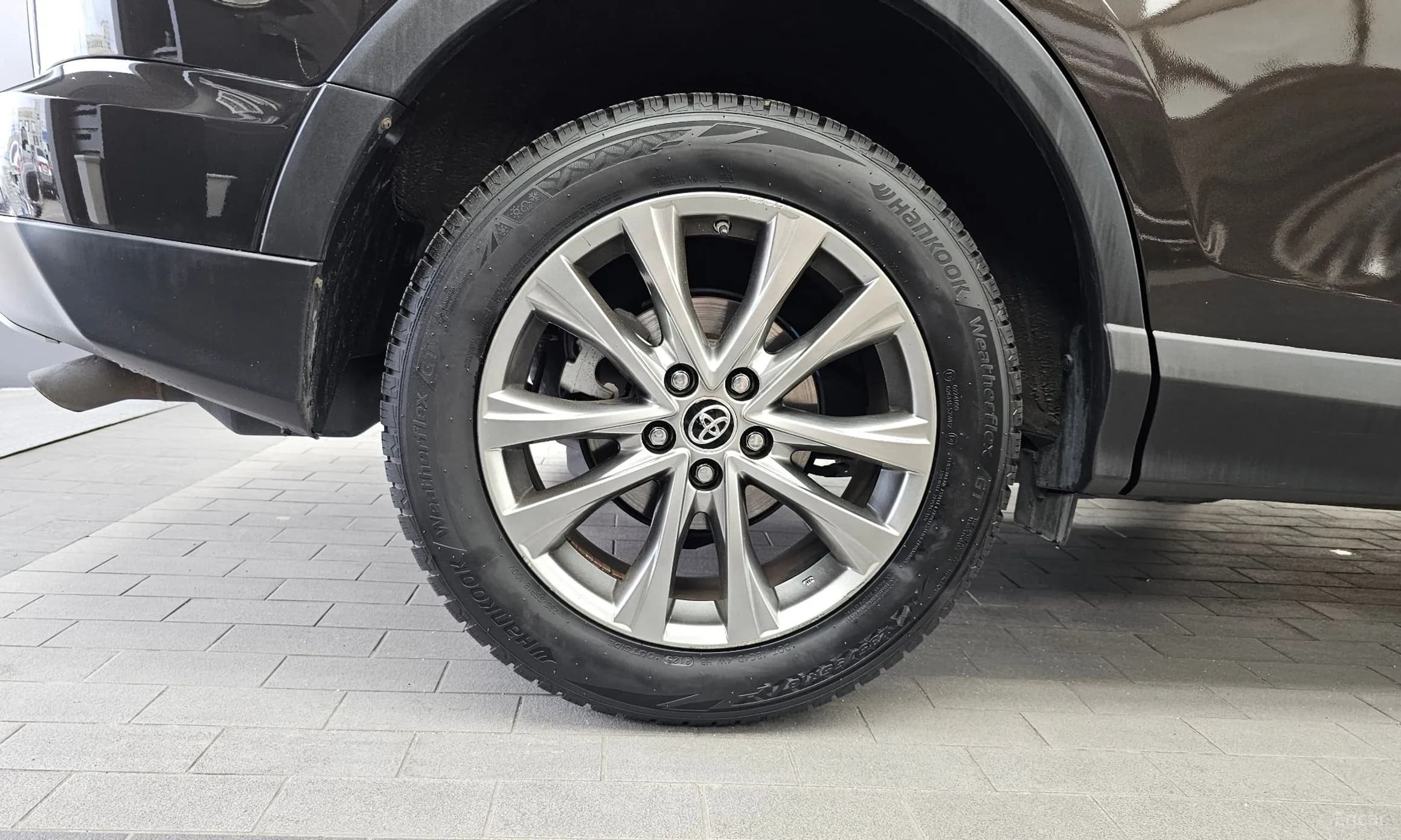 RAV4