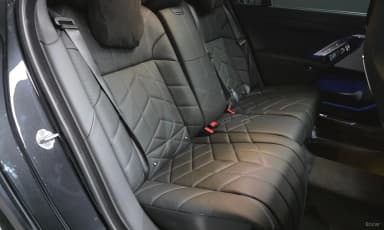 7 Series (G70)