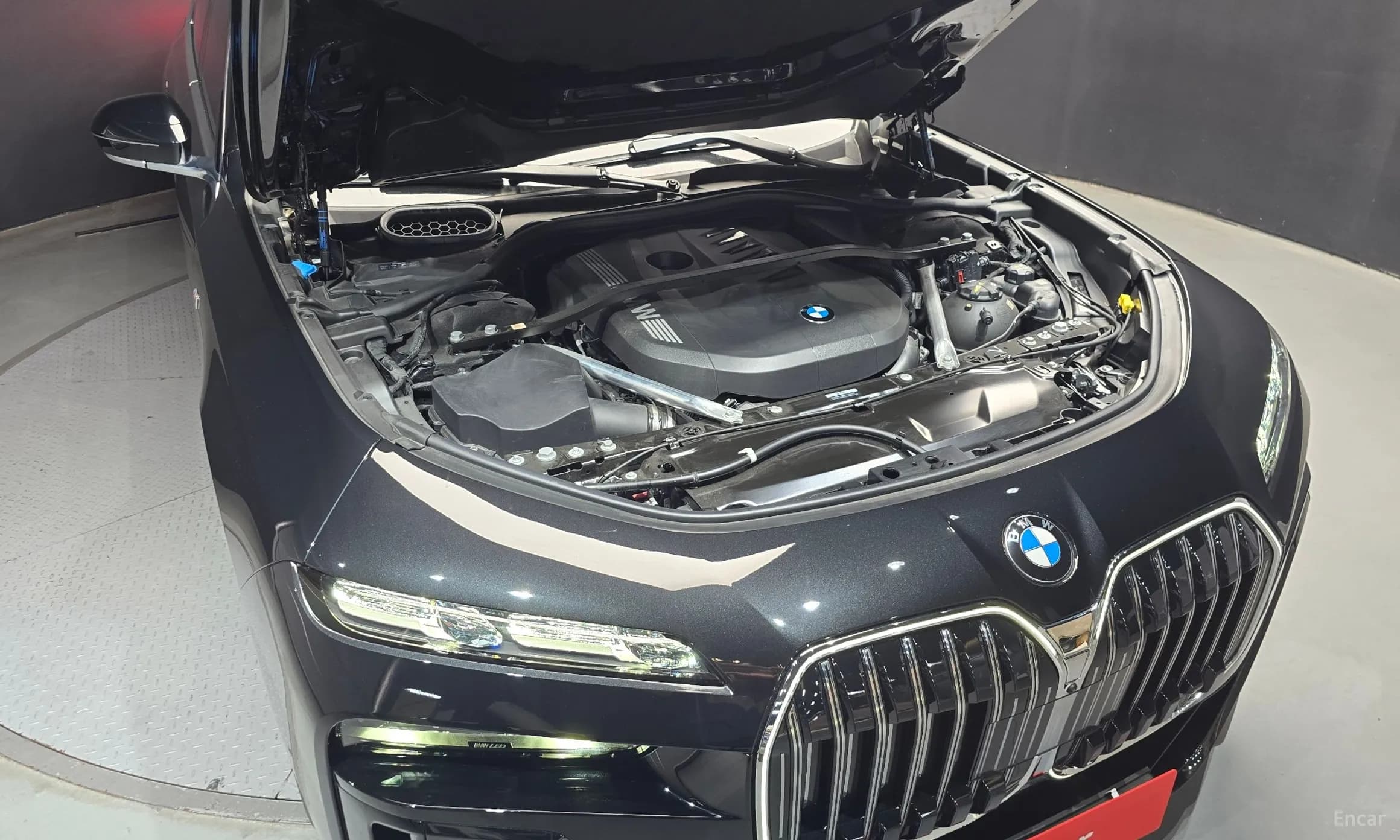 7 Series (G70)