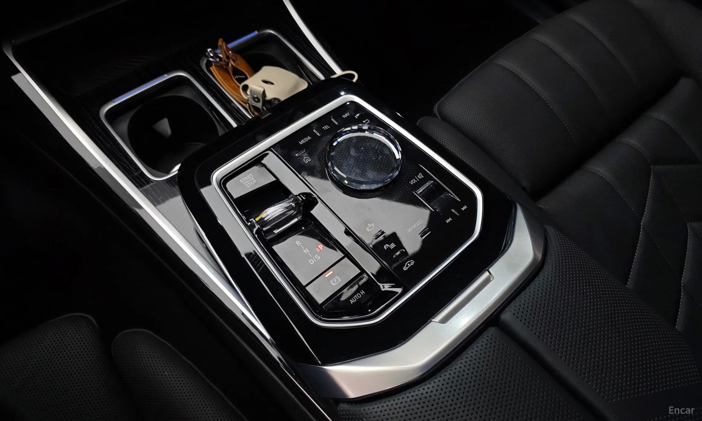 7 Series (G70)