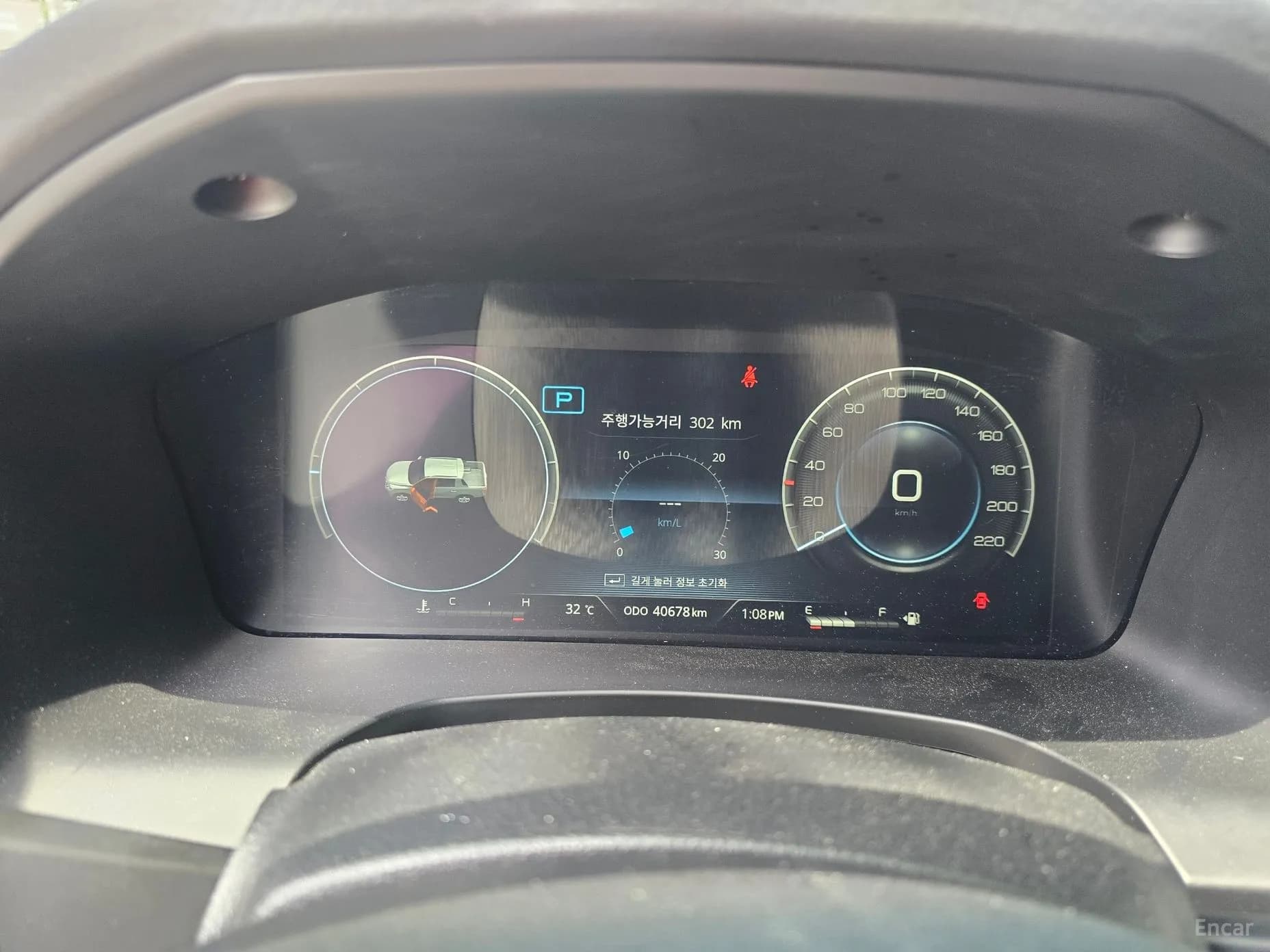 Rexton Sports Khan
