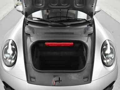 911 (992)