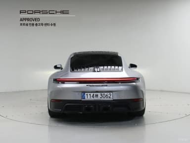 911 (992)