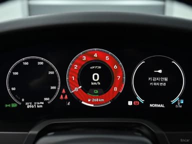 911 (992)