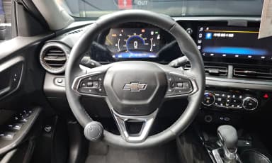 Trax Crossover