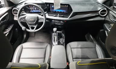 Trax Crossover