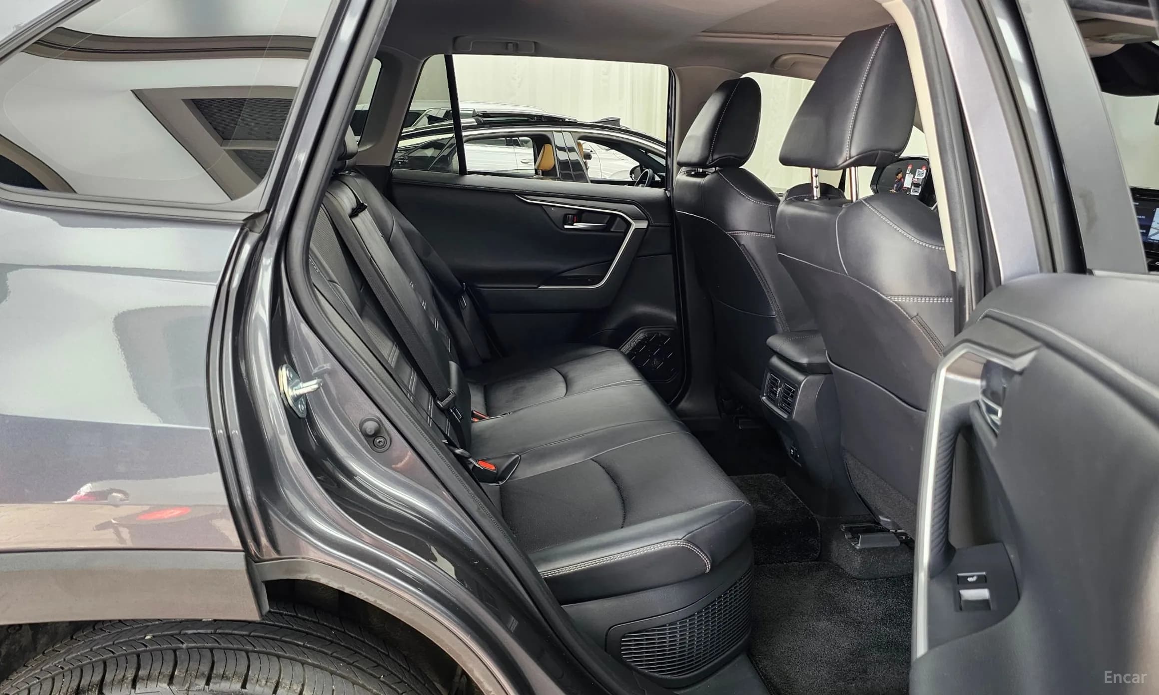 RAV4 5th Generation