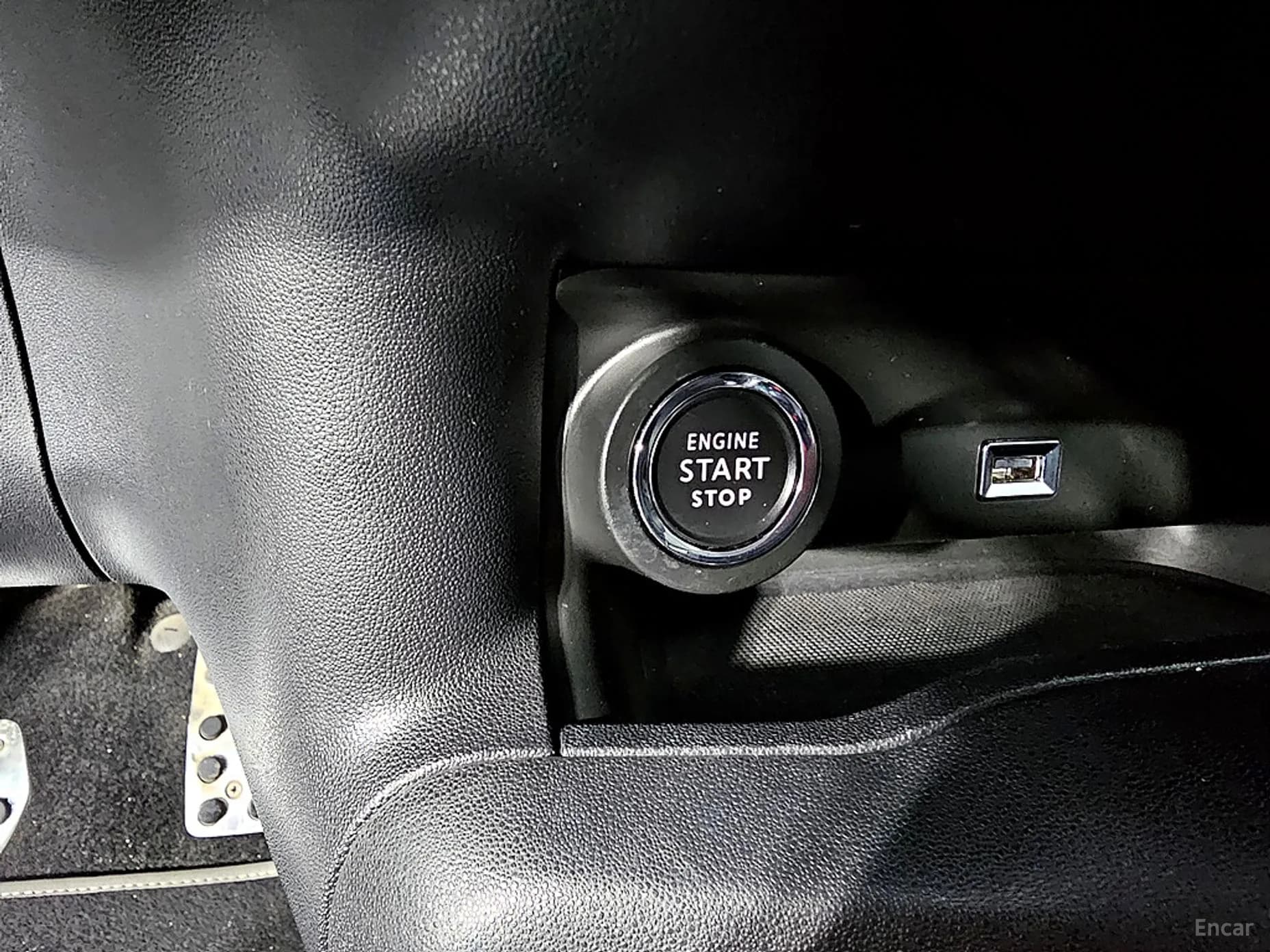 C4 Cocktooth