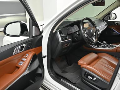 X7 (G07)