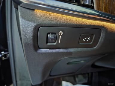 S90