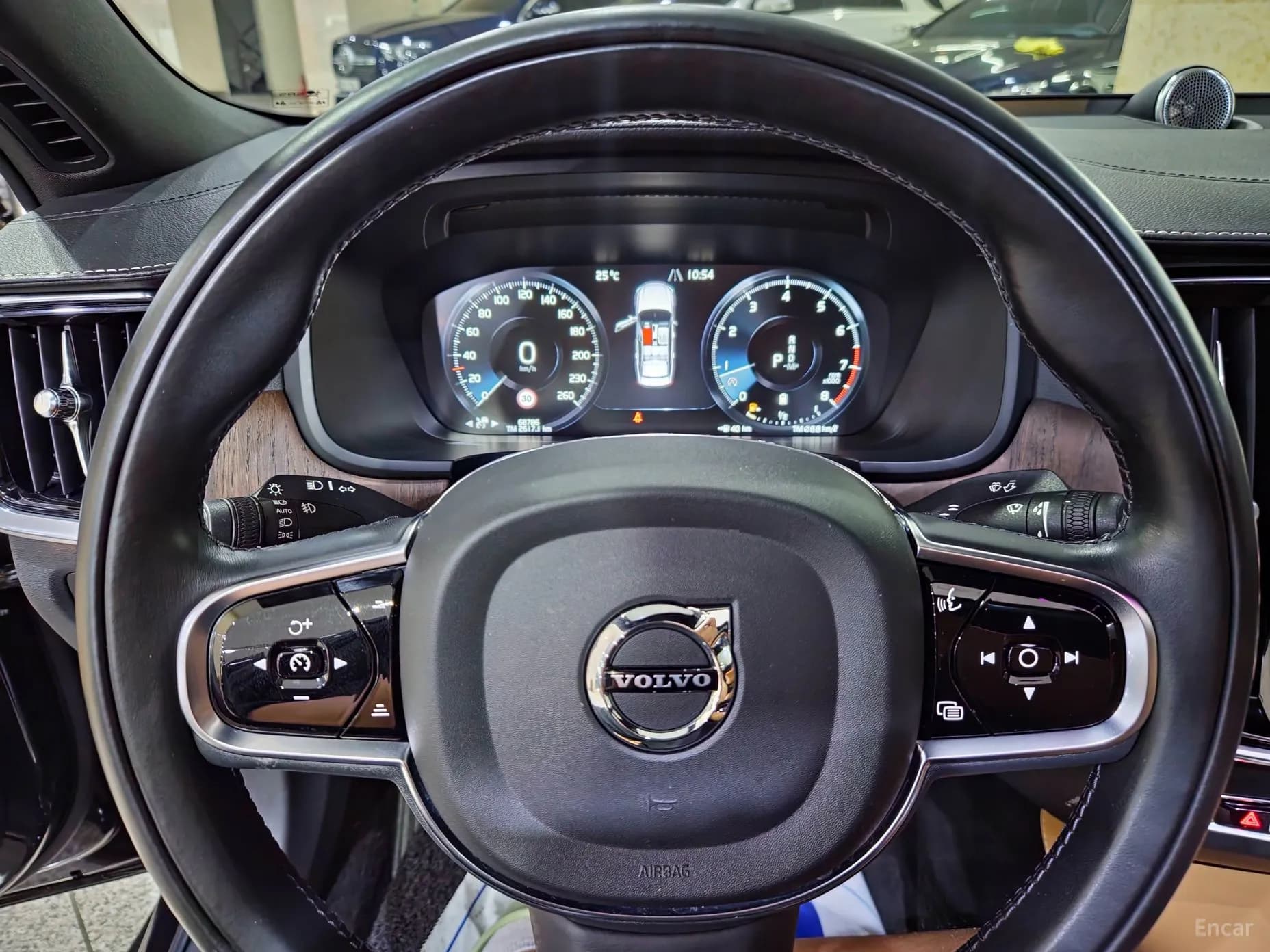 S90