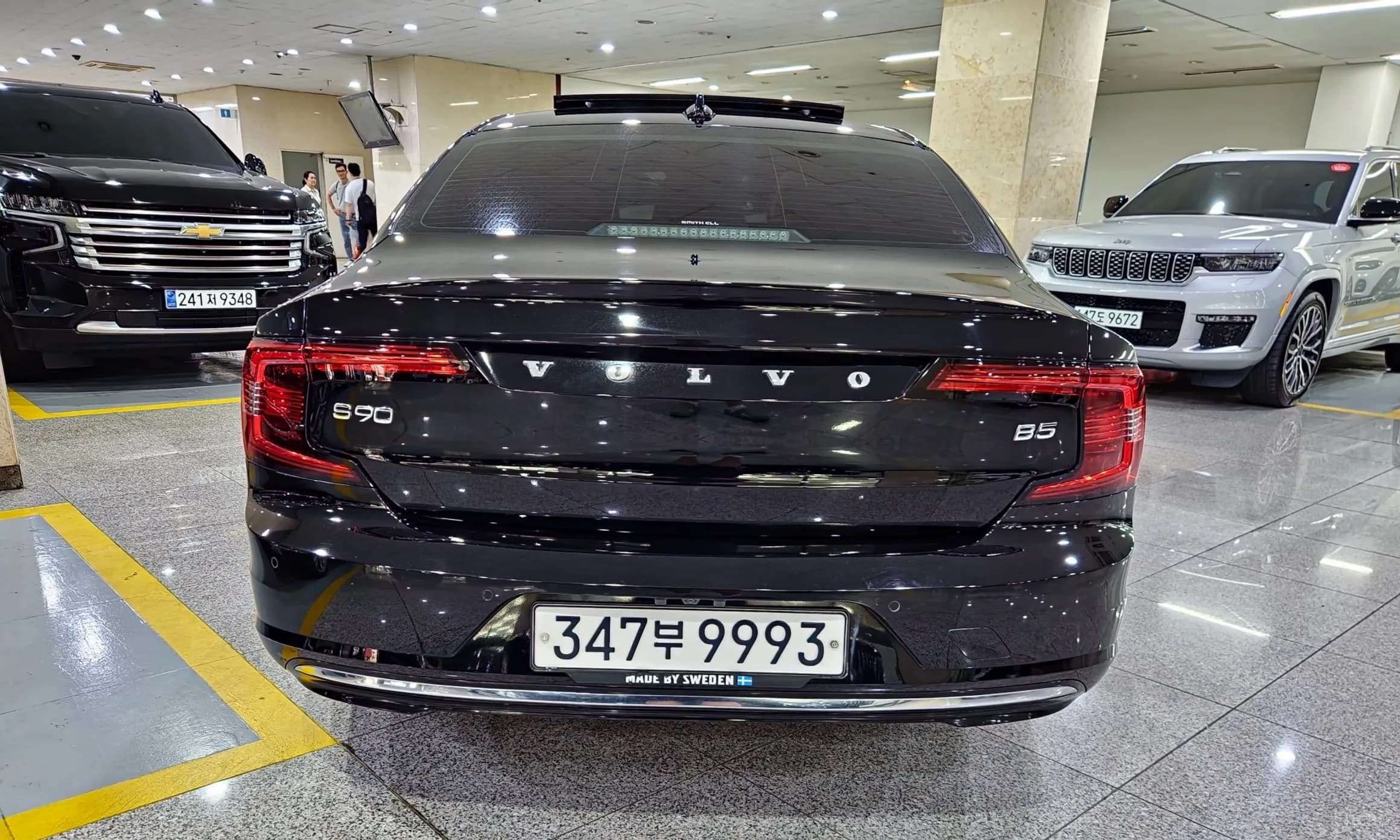 S90