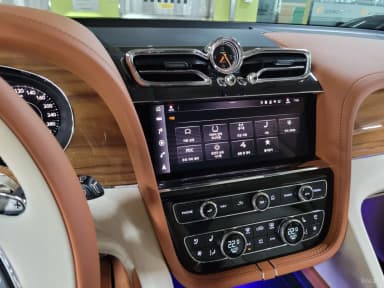 Bentayga
