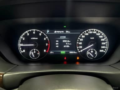 EQ900