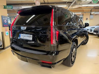 Escalade 5th Generation