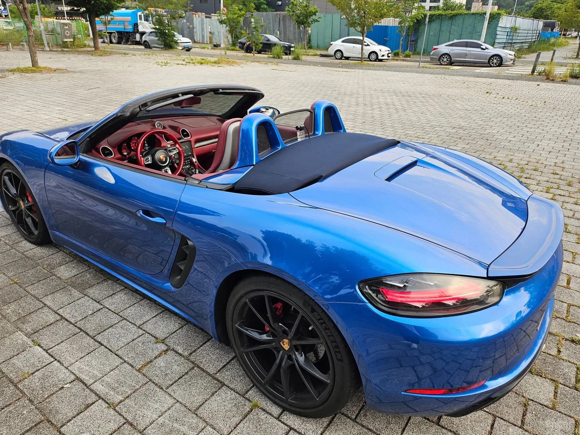 718 Boxster