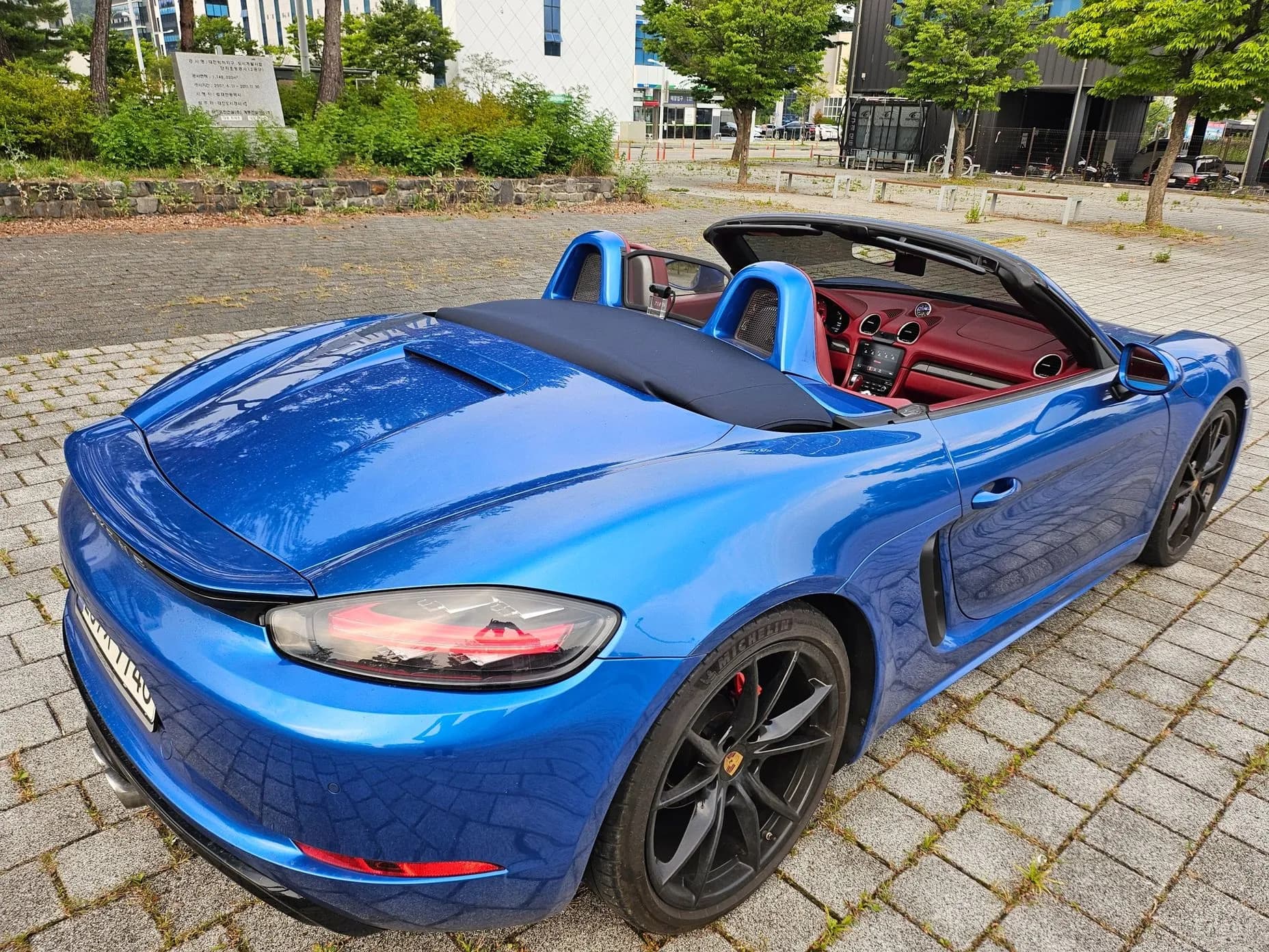 718 Boxster
