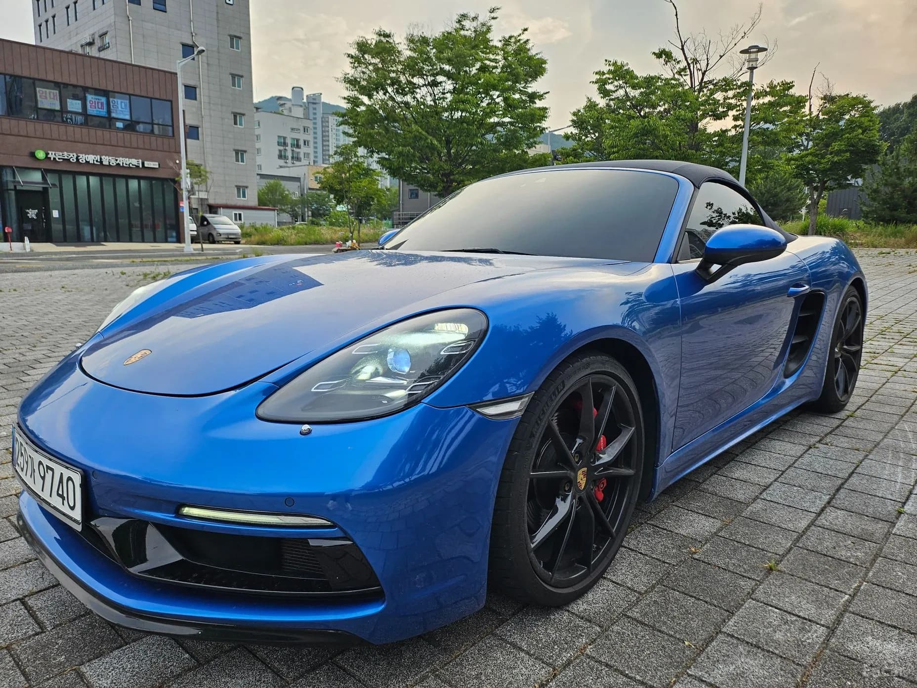 718 Boxster