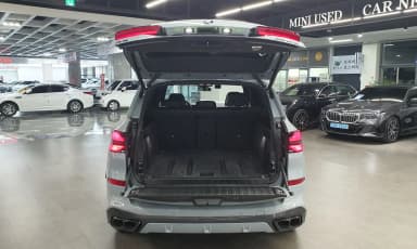 X5 (G05)