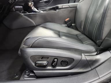 ES300h 7th Generation