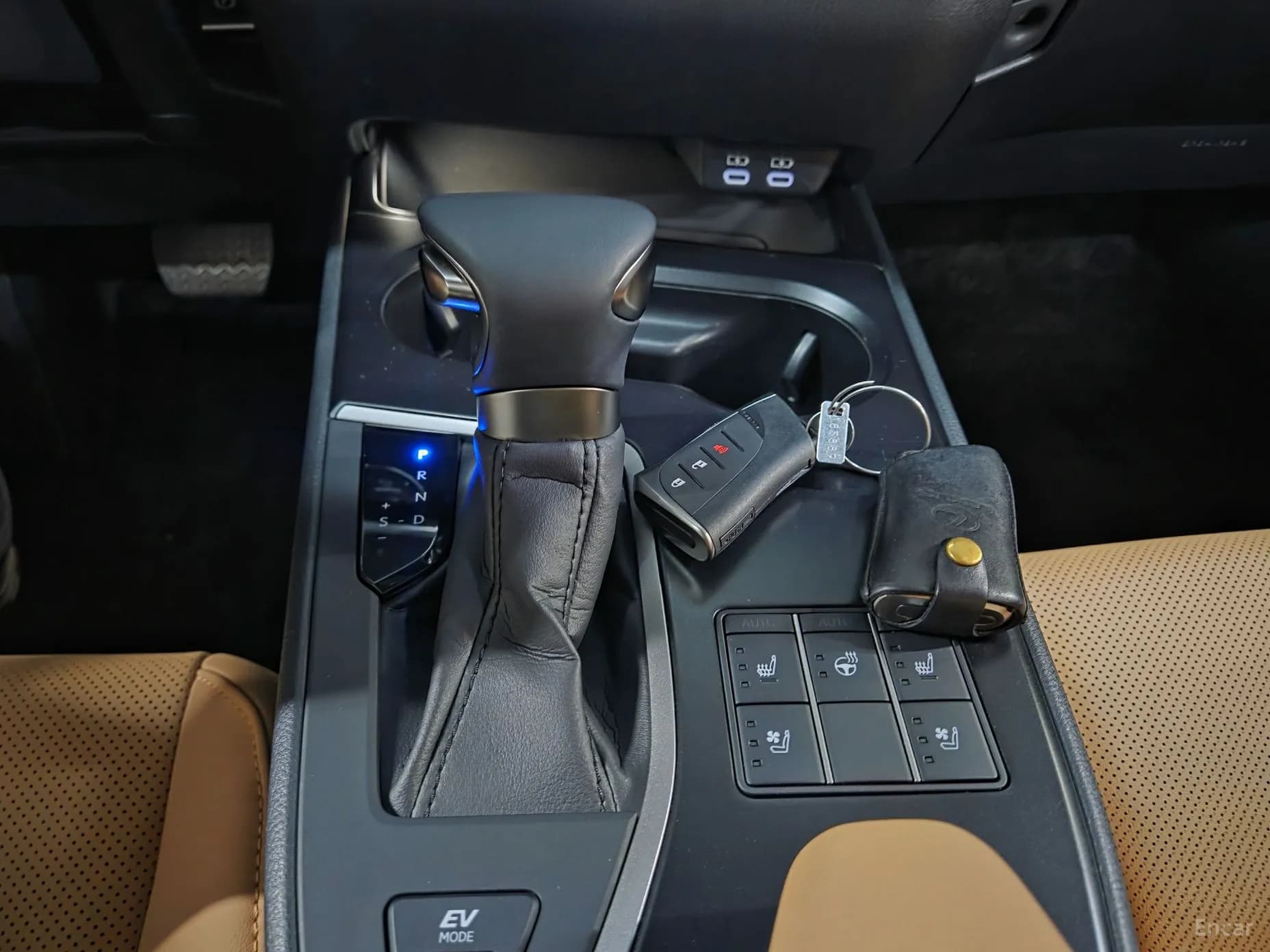 UX250h