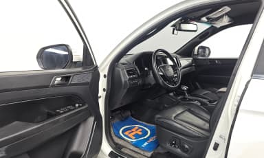 Rexton Sports Khan