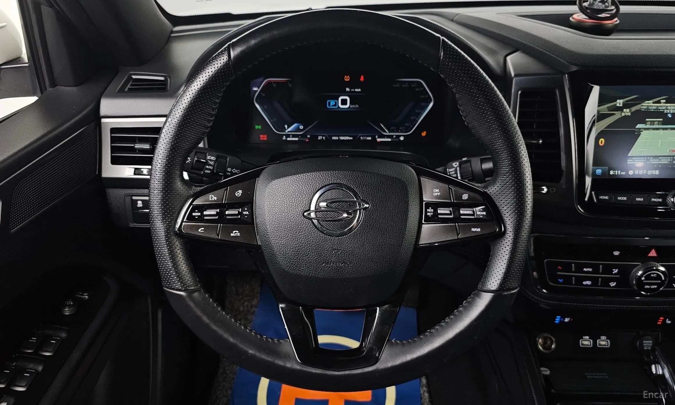 Rexton Sports Khan