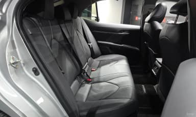 Camry (XV70)