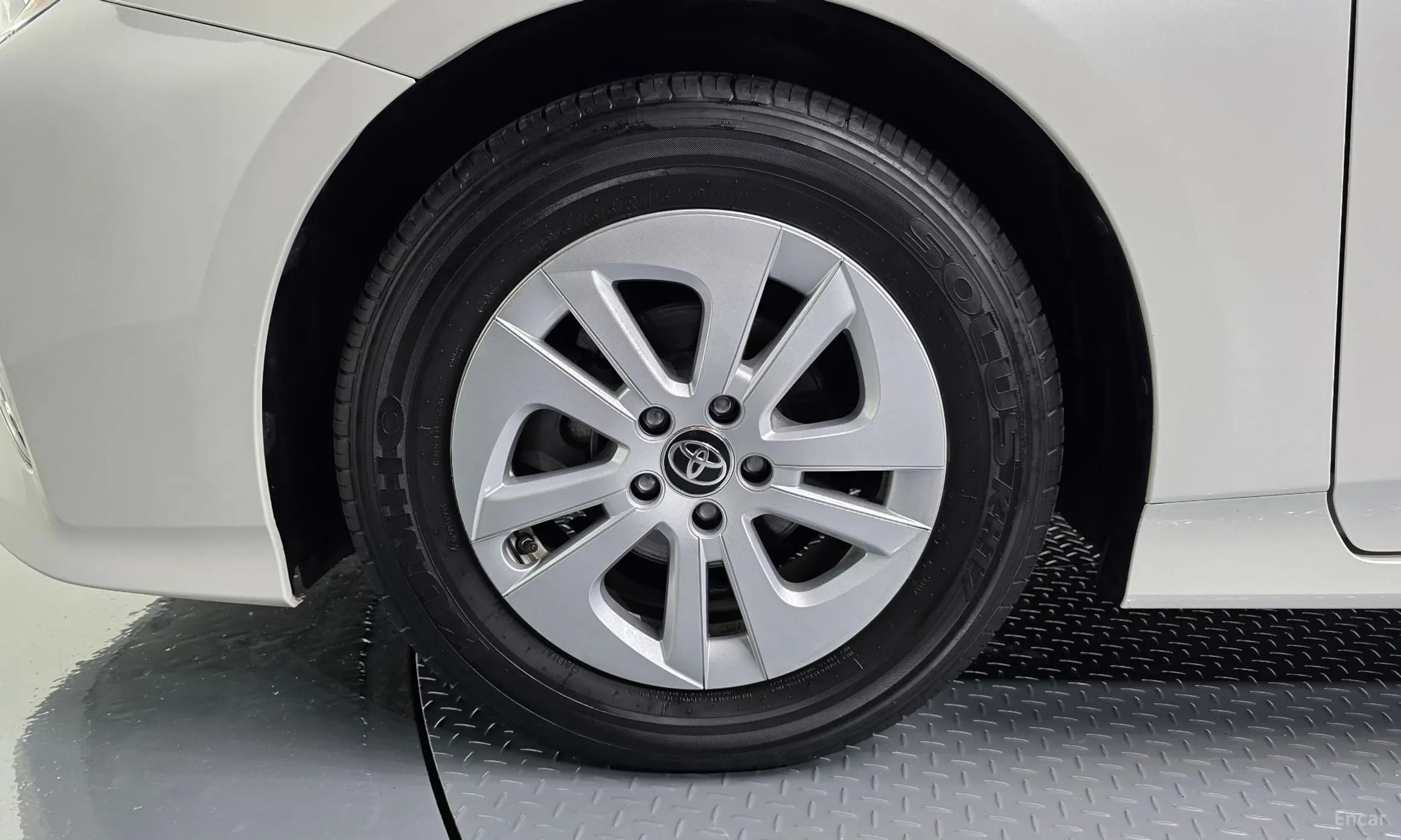 Prius 4th Generation