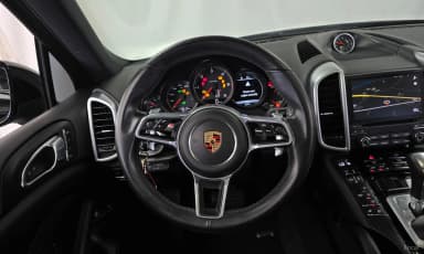 New Cayenne