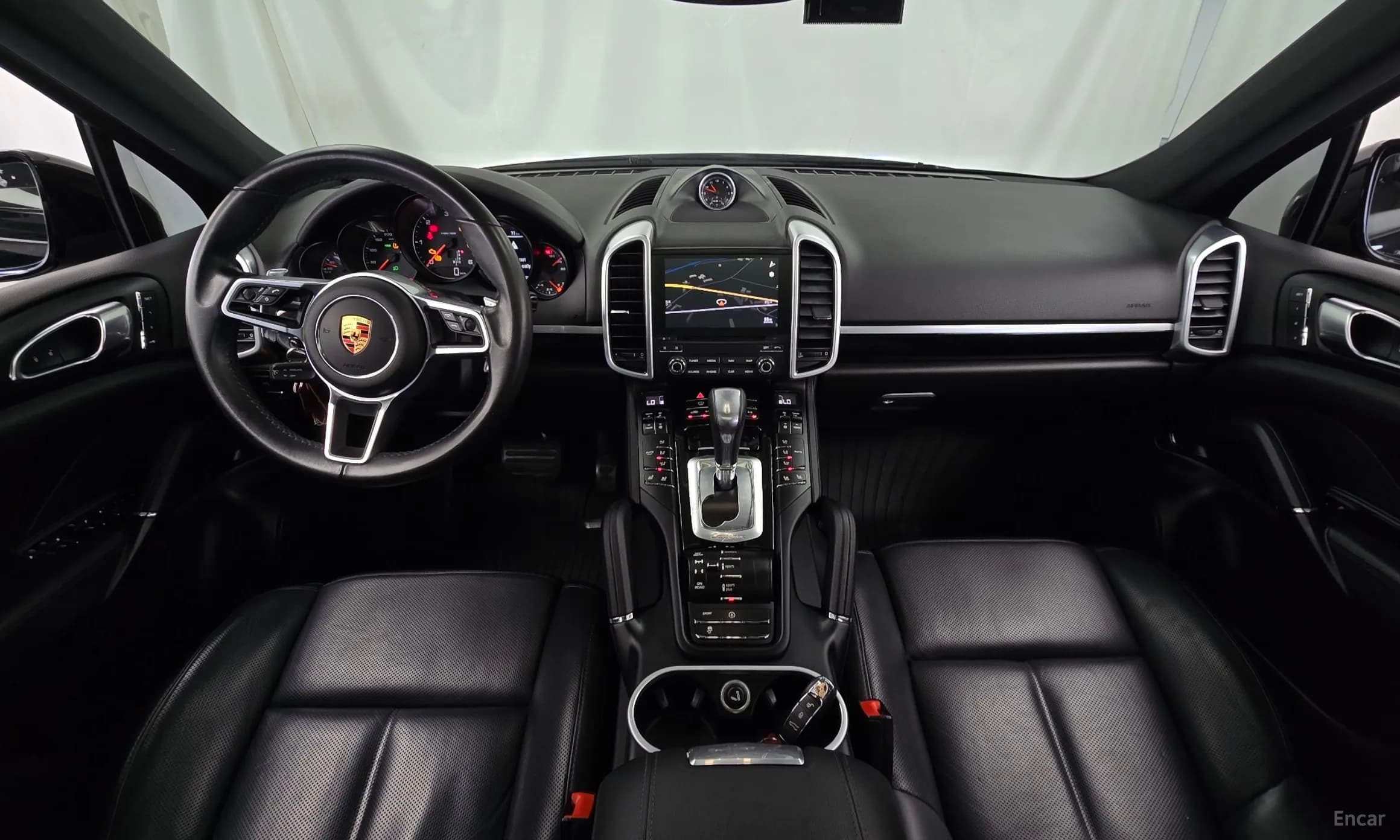 New Cayenne