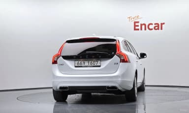 V60