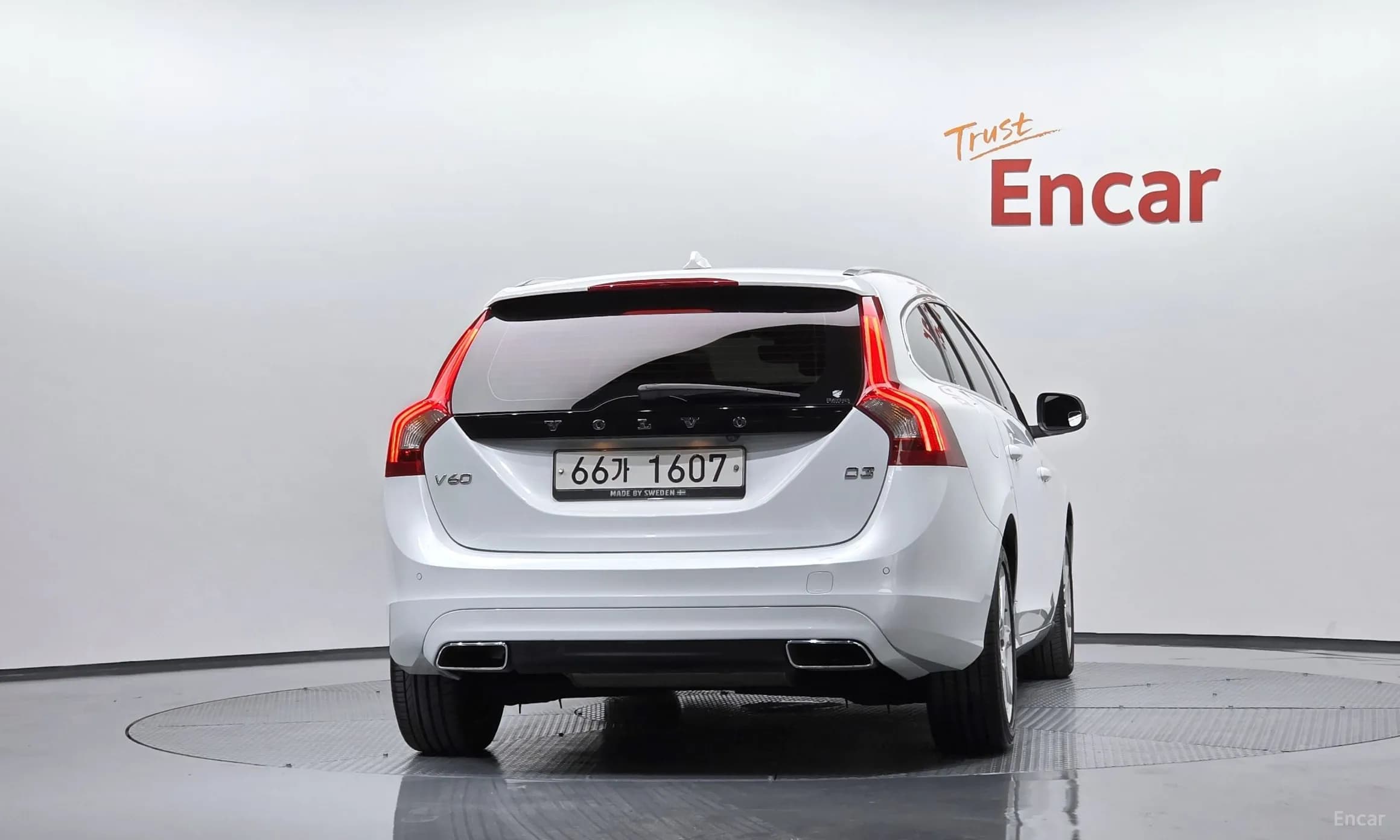 V60