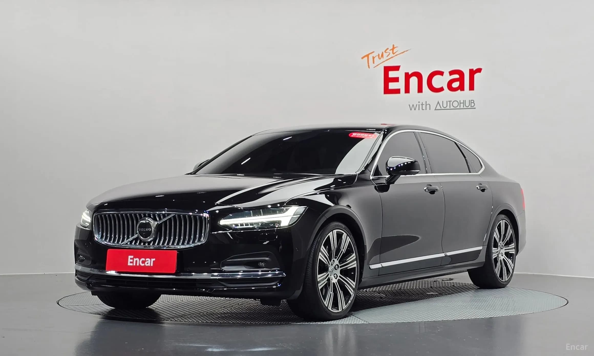 S90