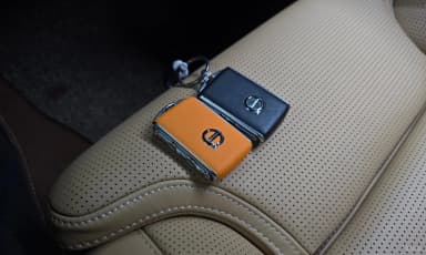 S90