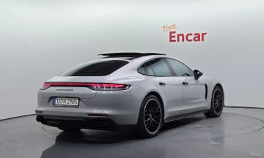 Panamera (971)
