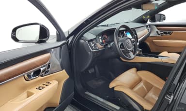 S90