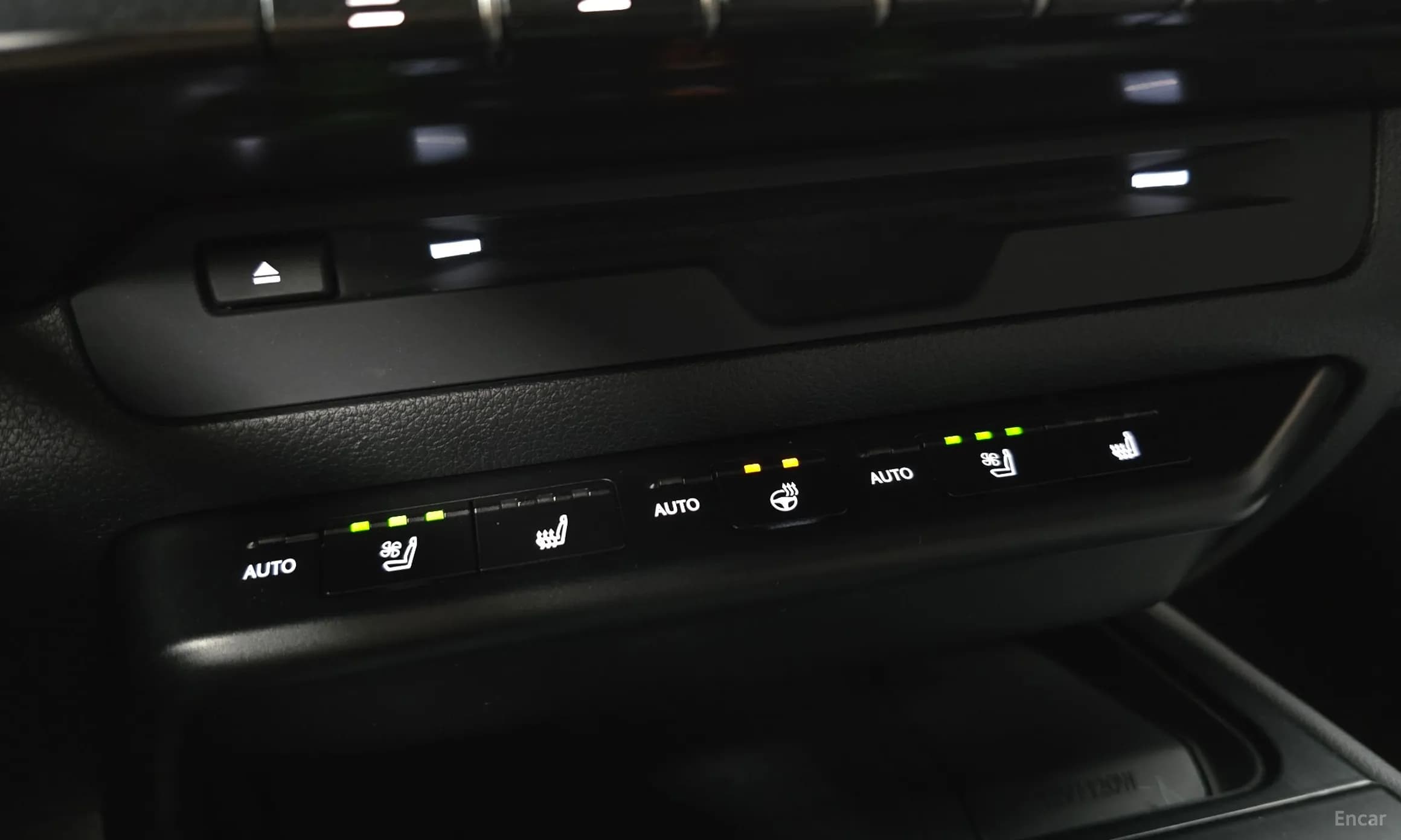 UX250h
