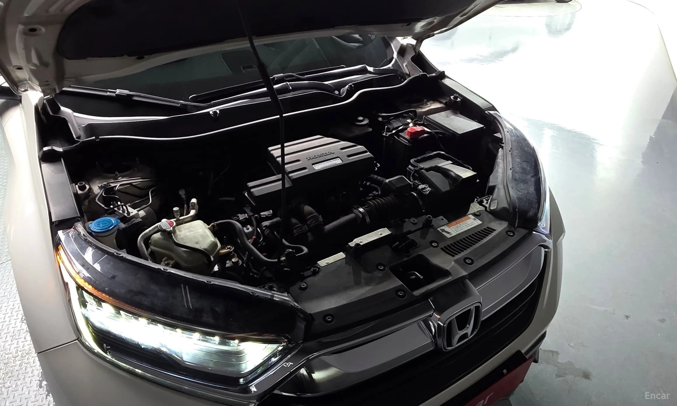 CR-V 5th generation