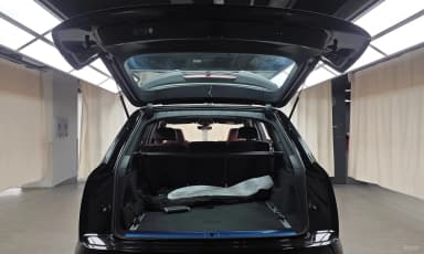 SQ7 (4M)