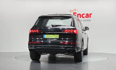 SQ7 (4M)